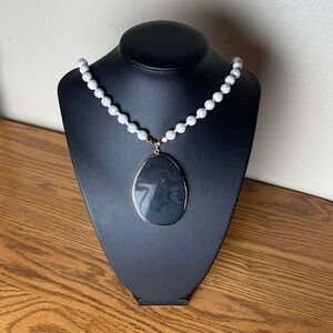 New! Kinsley Armelle Necklace